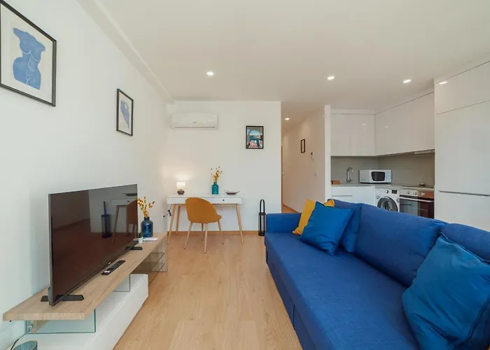 Modern & Stylish By Vacationy