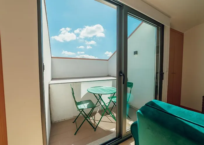 Modern & Stylish By Vacationy