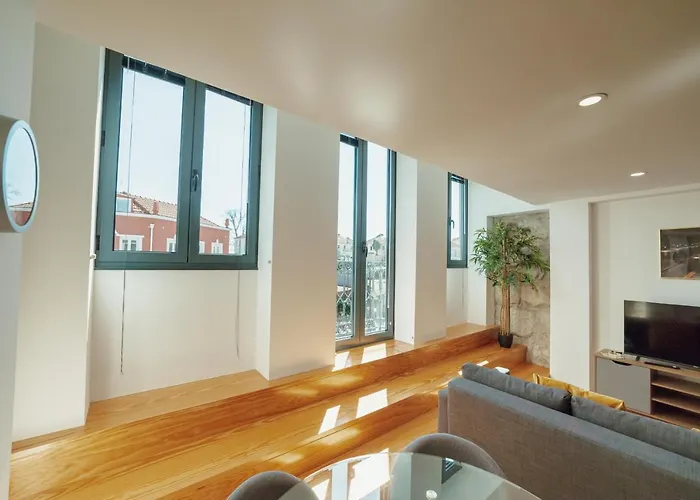 Modern & Stylish By Vacationy