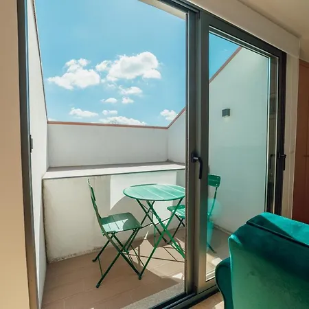 Modern & Stylish By Vacationy