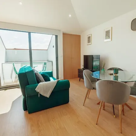 Modern & Stylish By Vacationy Apartmán Porto