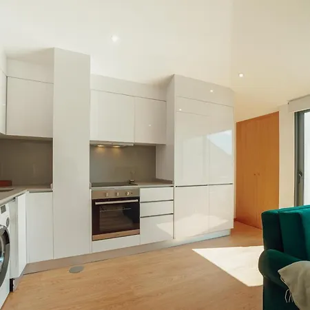 Modern & Stylish By Vacationy Oporto