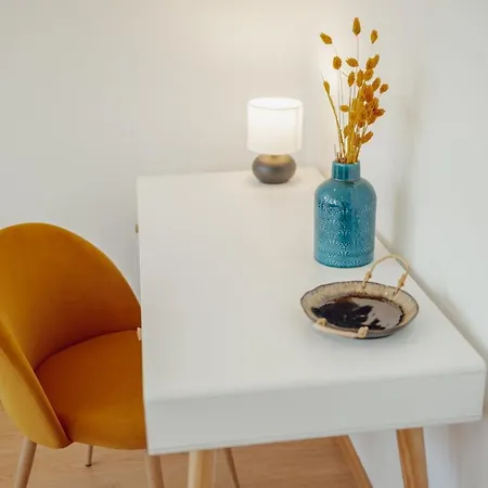 Modern & Stylish By Vacationy Apartamento Oporto
