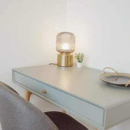 Modern & Stylish By Vacationy *