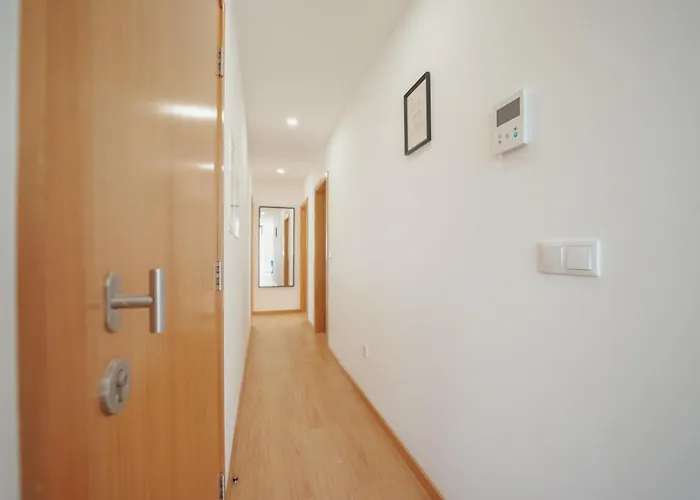 Modern & Stylish By Vacationy Porto