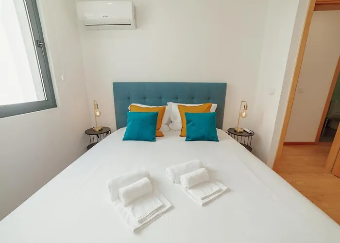 Modern & Stylish By Vacationy Daire *