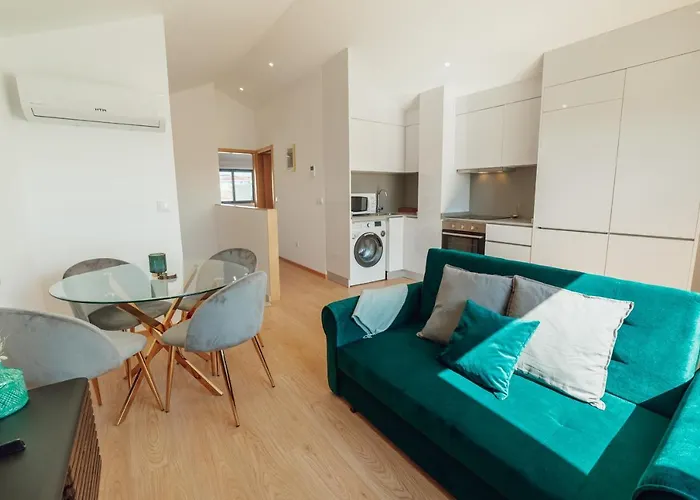 Apartment Modern & Stylish By Vacationy *