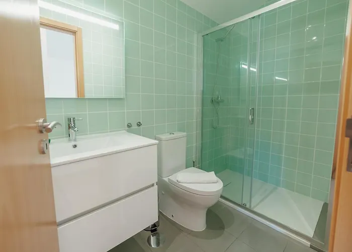 Modern & Stylish By Vacationy Daire