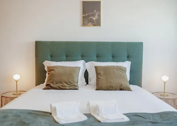 Modern & Stylish By Vacationy * Πόρτο